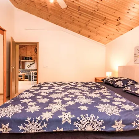 Paola By Interhome Marčana
